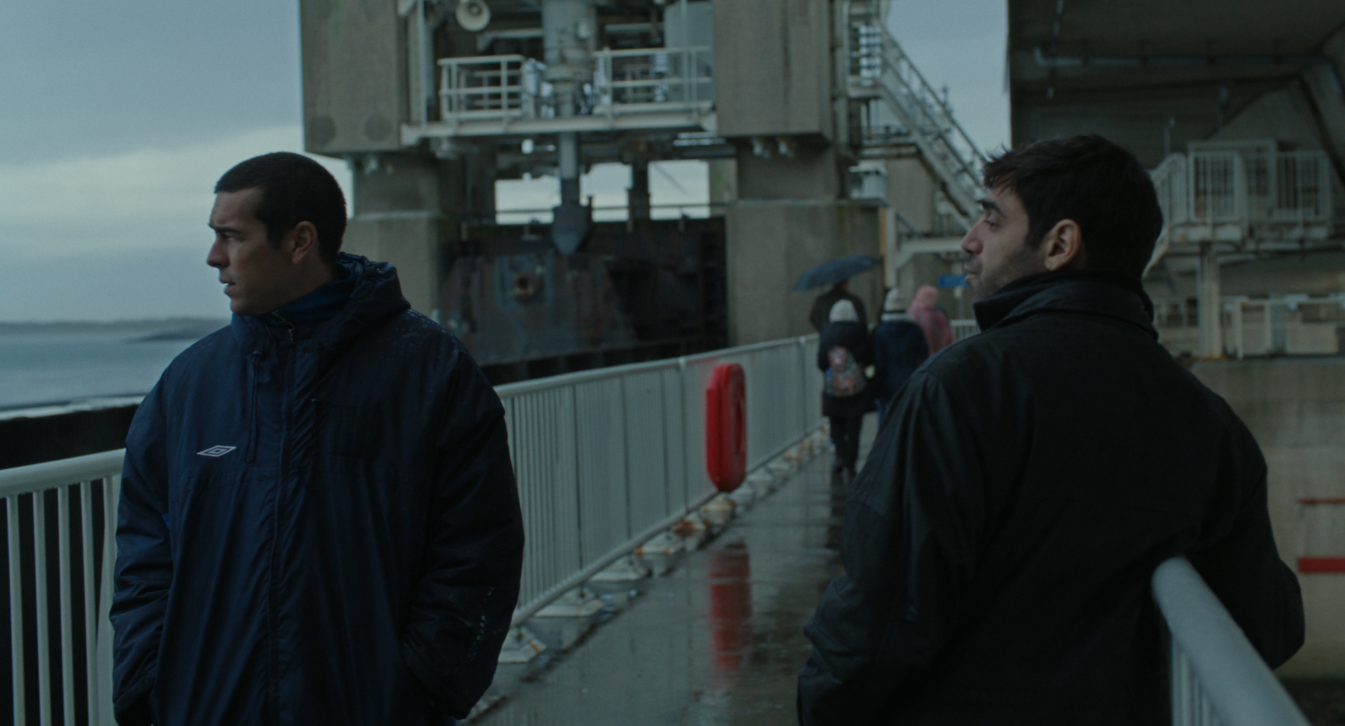 Molt lluny - Still 3